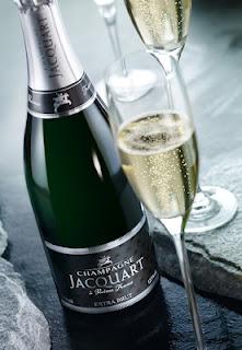 Nuove etichette per lo Champagne Jacquart