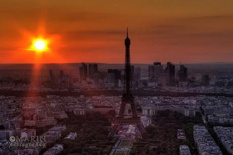 INDEBOLIMENTO COSTANTE DELL'ENERGIA SOLARE PUO' COLPIRE LA TERRA INDEBOLIMENTO COSTANTE DELL'ENERGIA SOLARE PUO' COLPIRE LA TERRA