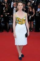 bonnie wright - dolce & gabbana