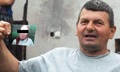 Schiava di due coniugi per 9 anni ragazza tedesca in Bosnia. Maltrattata e abusata, viveva con i maiali Schiava di due coniugi per 9 anni ragazza tedesca in Bosnia. Maltrattata e abusata, viveva con i maiali