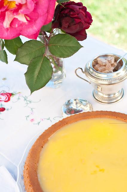 Merenda in giardino