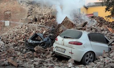 Ennesima truffa del governo Monti: Lo Stato non pagherà più i danni del terremoto e se ne guarda bene dal dirlo!