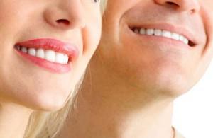 Sbiancamento dentale, diversi trattamenti per un sorriso smagliante