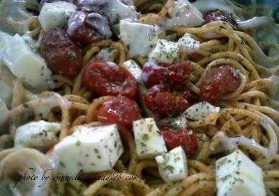 Timballo di pasta con pomodorini confit, mozzarella di bufala e morlacco, da Rhythm & Food