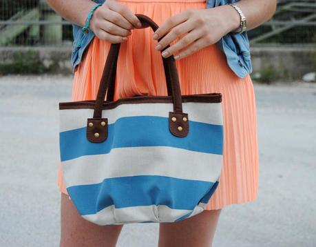 Outfit: Stripes, Orange and Blue