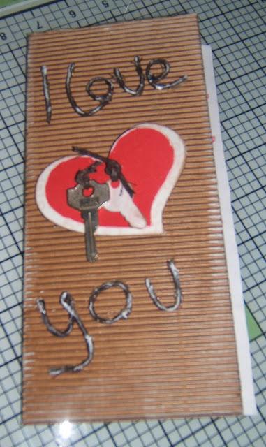 SCRAPBOOKING: ALL YOU NEED IS LOVE