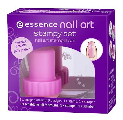 ESSENCE: Nail Art stampy set