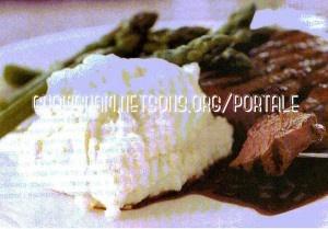 Filetto in salsa con purea di cren Filetto in salsa con purea di cren