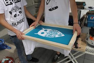 NPCrew _ making T-shirt NPCrew _ making T-shirt