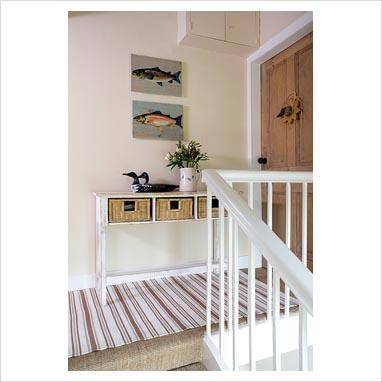 Appuntamento al cottage : a white and red cottage... Appuntamento al cottage : a white and red cottage...