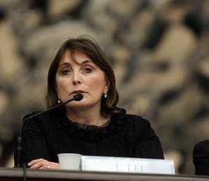 Lorenza Lei, direttrice generale Rai No a Facebook e Twitter in Rai: i giornalisti non ci stanno
