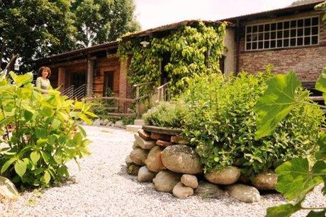 dalla ruota aromi verso gompa Casa Creatività Natura Salute