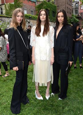 SteLLa LoVeS My YeLLoW As WeLL... SteLLa LoVeS My YeLLoW As WeLL...