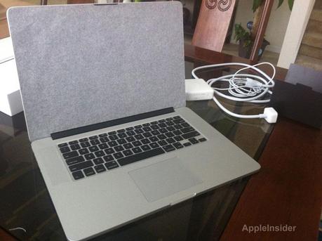 Unboxing MacBook Pro Retina