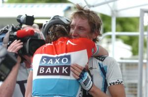 Doping Armstrong: gli Schleck scaricano Bruyneel