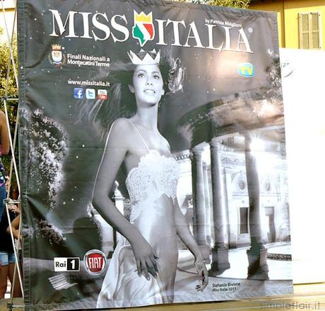 CON MISS ITALIA ALLE SELEZIONI REGIONALI DI VAREDO CON MISS ITALIA ALLE SELEZIONI REGIONALI DI VAREDO