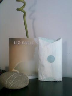 Liz Earle- Cleanse & polish
