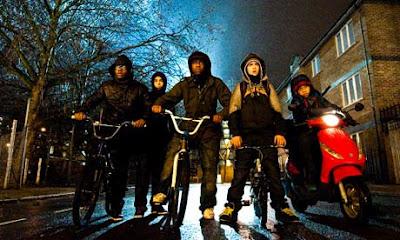 Recensione: Attack the Block- L'Invasione delle Dentiere Fluorescenti