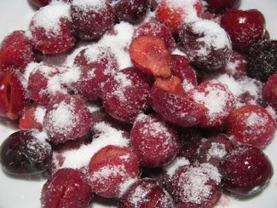 Dolce magiaro alle ciliegie Dolce magiaro alle ciliegie