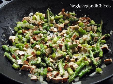 Pasta saracena con asparagi e tofu a Genova :-)