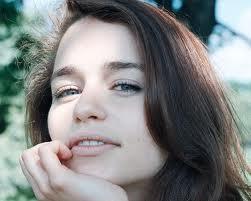 Le Muse del Minuetto: Emilia Clarke