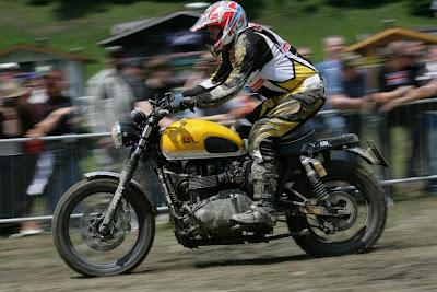 Tridays - Neukirchen Triumph Reunion Tridays - Neukirchen Triumph Reunion