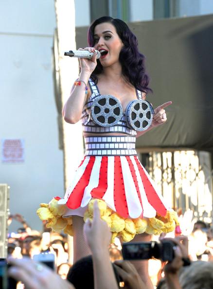 Katy Perry e il look cartoon pellicola