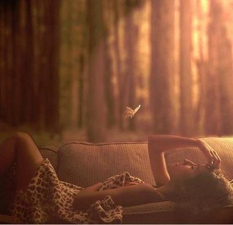 Anna ha una relazione complicata con Caronte Anna ha una relazione complicata con Caronte