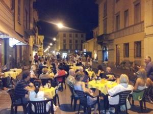 via genala 29 giugno Venerdì sera locali e negozi aperti e tanto intrattenimento con Buonasera Soresina Buonasera