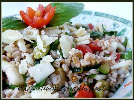 Easy Summer, la rubrica dell'estate. Oggi: insalata di farro.