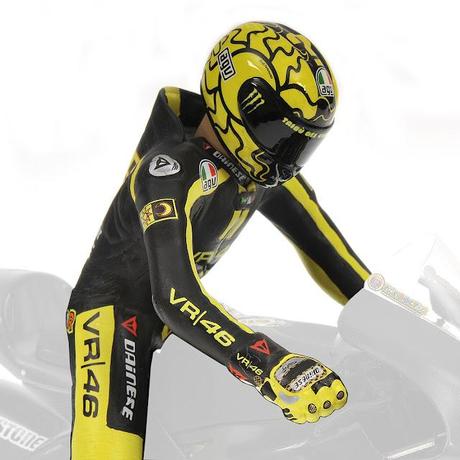 Valentino Rossi Ducati Test 2011 L.E. 2599 pcs. by Minichamps