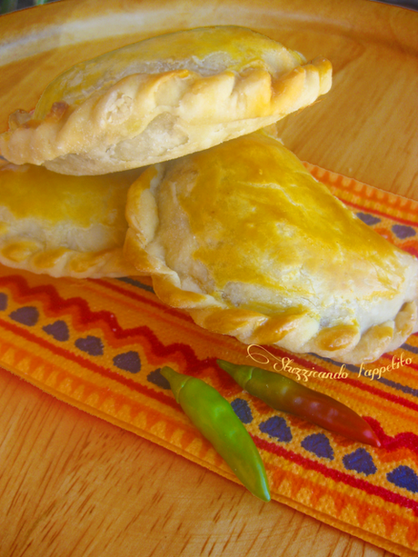 Empanadillas messicane di carne e verdure