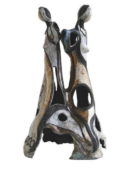 PATTERNS E SUPERFICI VIBRANTI NELLE SCULTURE RAKU DI FRANCO BOARETTO PATTERNS E SUPERFICI VIBRANTI NELLE SCULTURE RAKU DI FRANCO BOARETTO