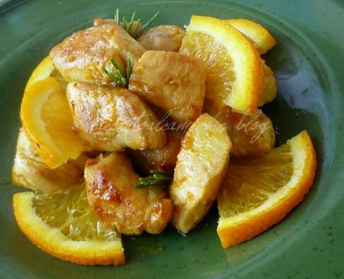 Bocconcini di pollo al'arancia e rosmarino-001 Bocconcini di pollo al succo d’arancia e il Senso del Giallo…