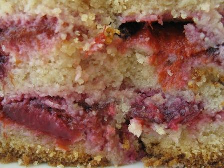 Torta Margherita allo yogurt senza zucchero e composta di frutta mista Torta Margherita allo yogurt senza zucchero e composta di frutta mista