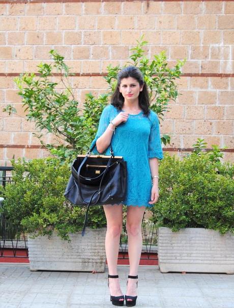 Outfit: Turquoise lace dress and Peekaboo