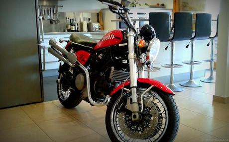 GT 1000 Street Scrambler GT 1000 Street Scrambler