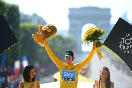 Tour De France 2012 20^Tappa: Bradley Wiggins conquista Parigi, Froome secondo, Nibali terzo, Mark Cavendish vince la volata