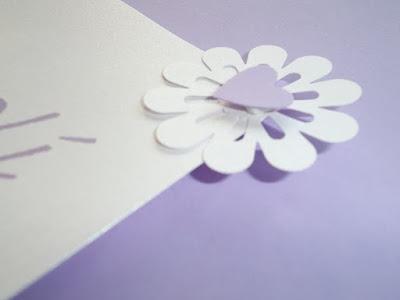 Set segnatavoli e segnaposto per matrimonio ed eventi speciali: tema fiori, farfalle e cuori