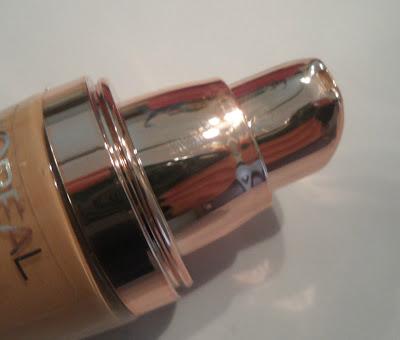 Review&Swatches; L'OREAL PARIS Fondotinta LUMI MAGIQUE nella colorazione R5 Rose Sand