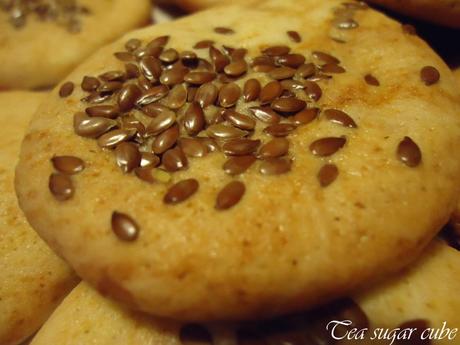 Biscotti al miele e semi di lino – Honey and flaxseeds biscuits