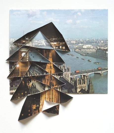 GEOMETRIE DESTRUTTURATE E PATTERNS NEI COLLAGES-ORIGAMI DI ABIGAIL REYNOLDS