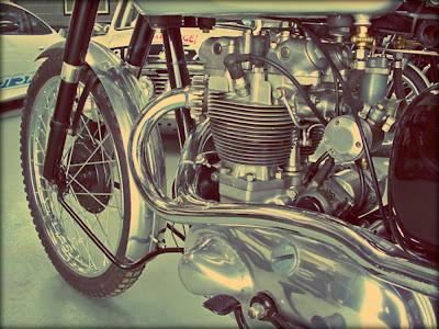 TR5 Trophy Replica - Ebay find TR5 Trophy Replica - Ebay find