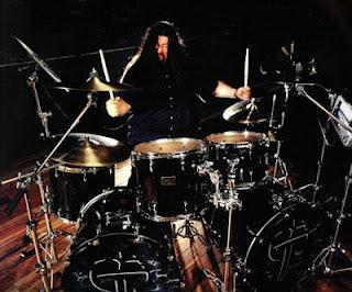 Testament - Gene Hoglan sarà dietro la batteria per il tour europeo