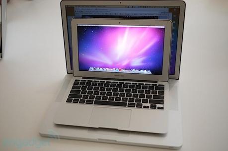 Apple presenta i nuovi MacBook Air da 13 e 11 pollici | Tutte le caratteristiche, le foto ed i prezzi!
