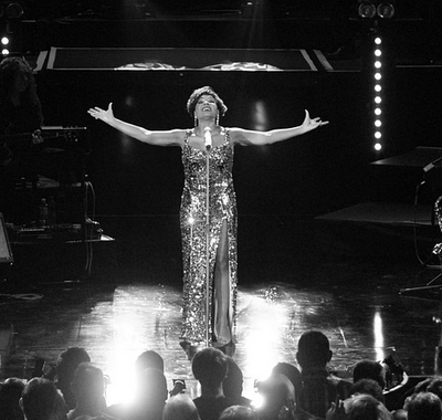 UN ANNO FA ... SHIRLEY BASSEY BBC  ELECTRIC PROMS