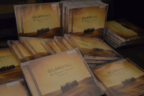 Il CD “Angelo Gilardino - 20 Studi Facili” è nelle mie mani