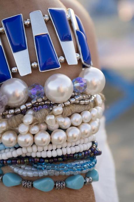 Smilingischic outfit navy style all shades of the sea bracciali nelle sfumature del mare All shades of the sea