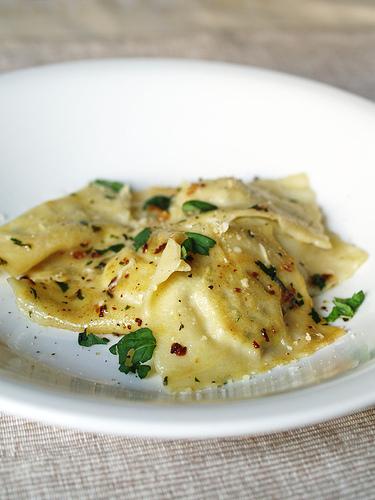 Ravioli with garlic, butter and mint sau by Sebastian Mary, on Flickr