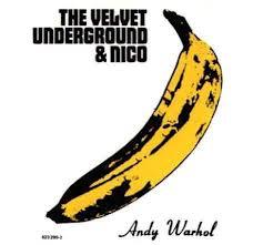 Andy Warhol: l'immagine che si dilata davanti a una Bolex